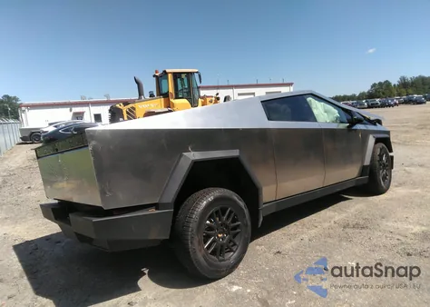 2025 Tesla Cybertruck All-Wheel Drive z USA, uszkodzony, nr VIN 7G2CEHED2SA076813